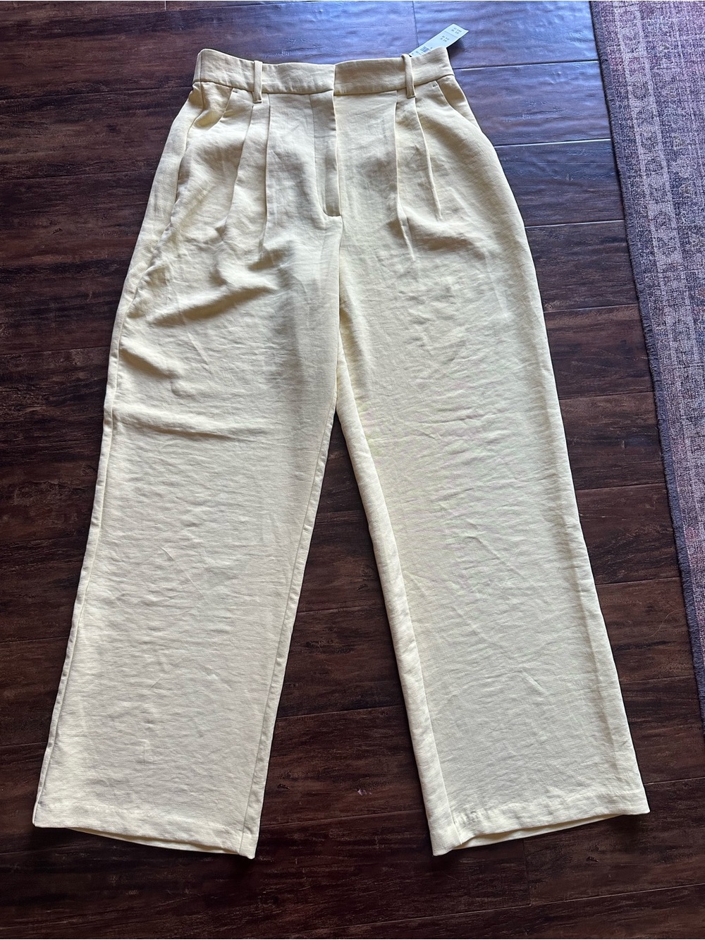 Abercrombie & Fitch Pale Yellow High-Rise Pleated Wide-Leg Pants